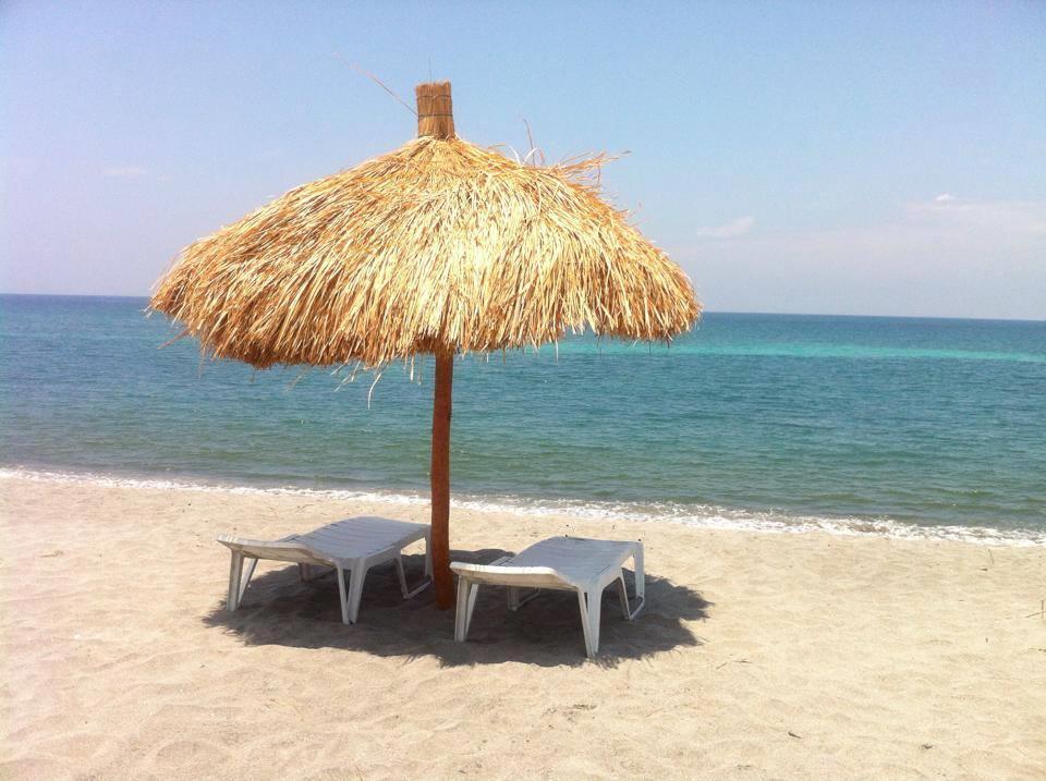 Rama International Beach Resort Botolan Exterior photo
