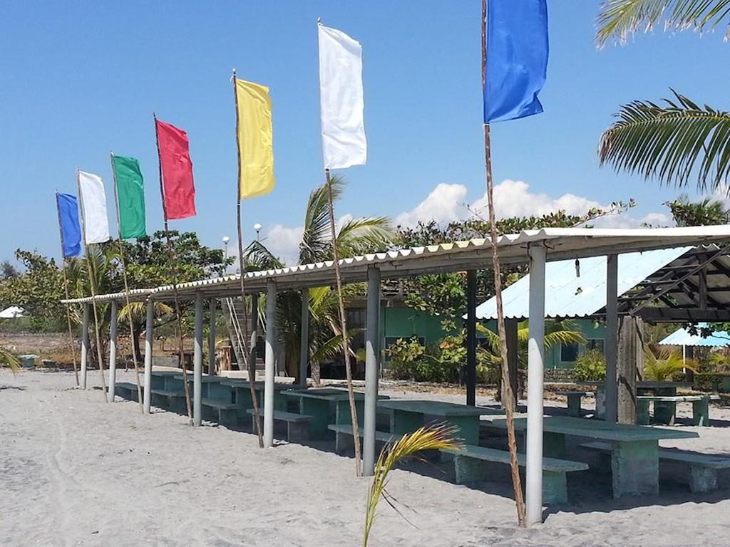 Rama International Beach Resort Botolan Exterior photo