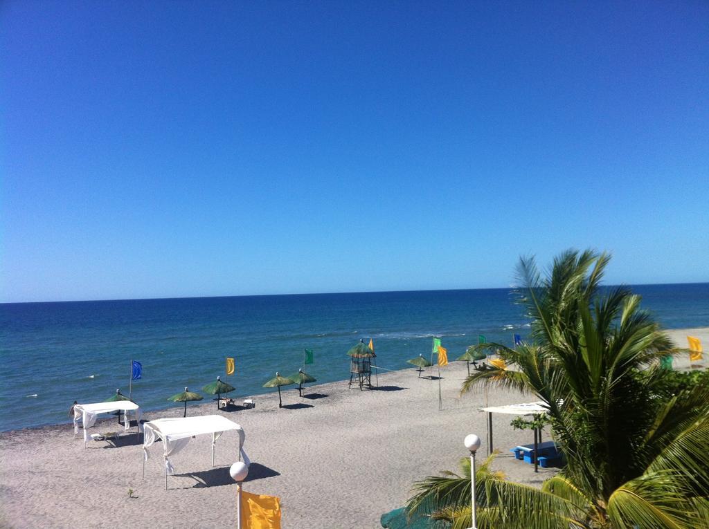 Rama International Beach Resort Botolan Exterior photo